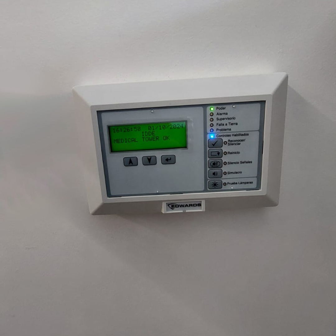 Panel para control de alarma